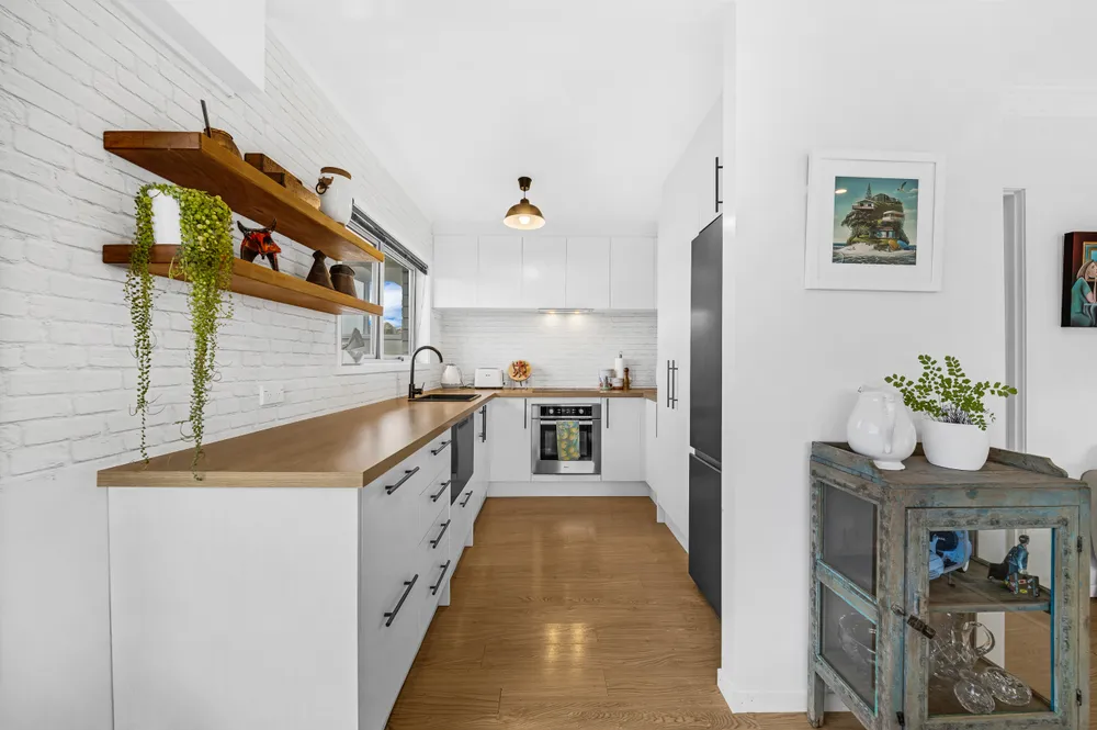 Photos of 2/4 Noumea Place