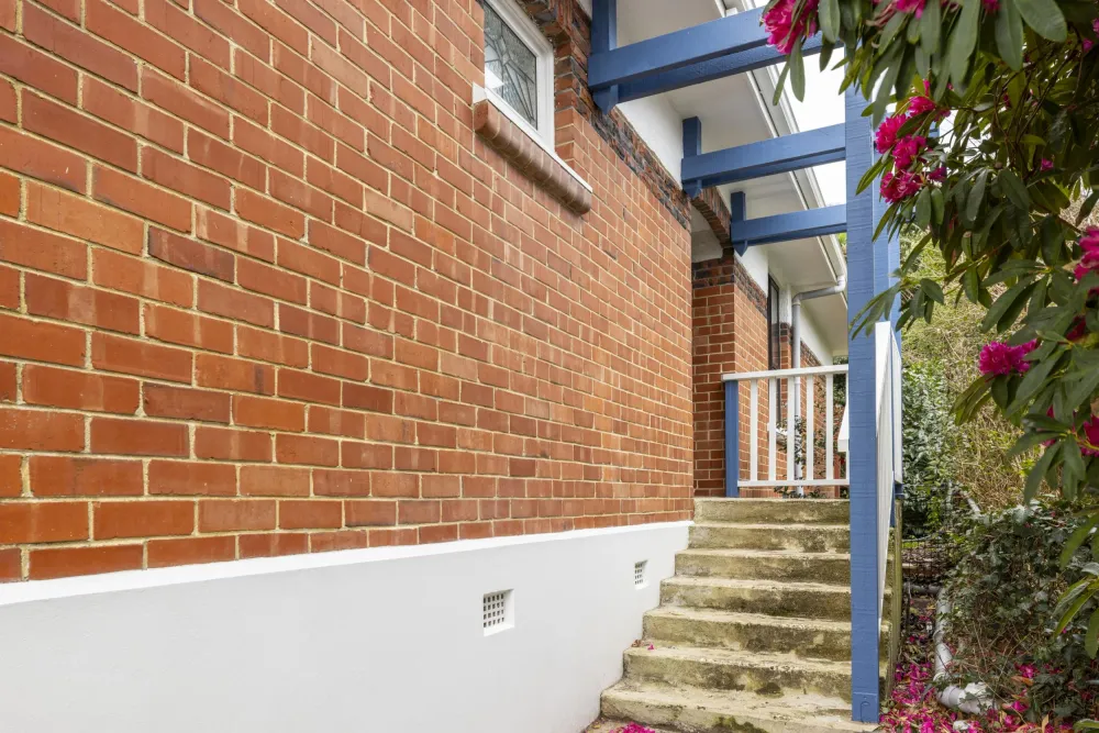 Photos of 56 Arawa Street