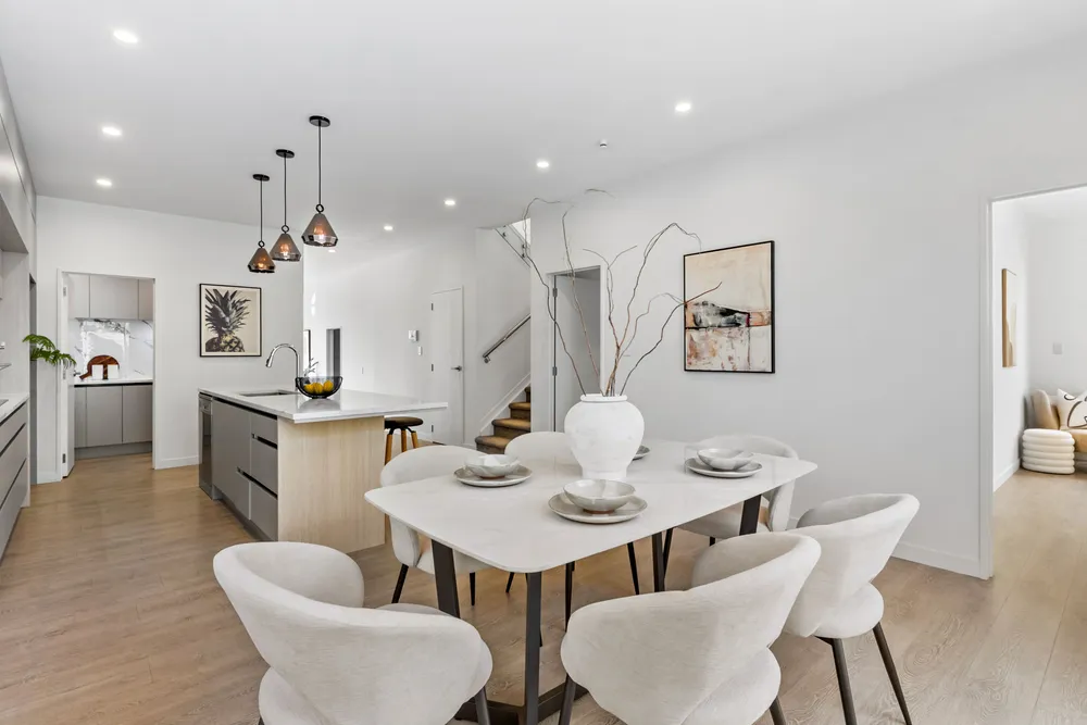 Photos of 4 La Bella Road