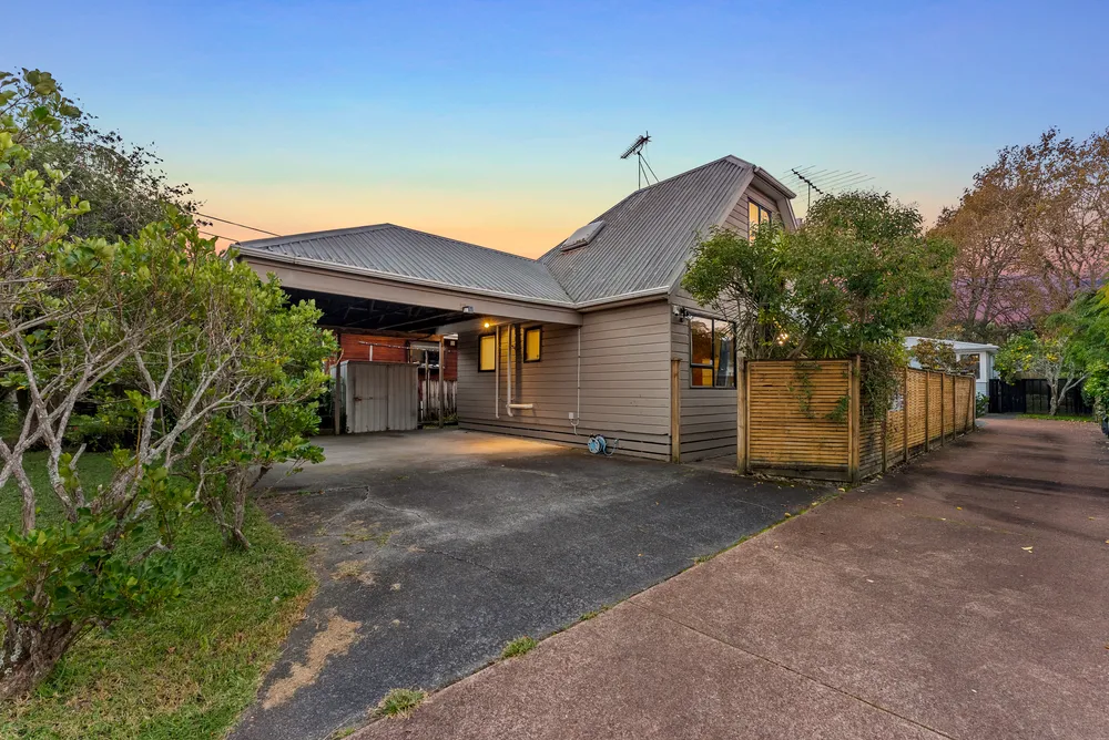 Photos of 2/164 Nile Road