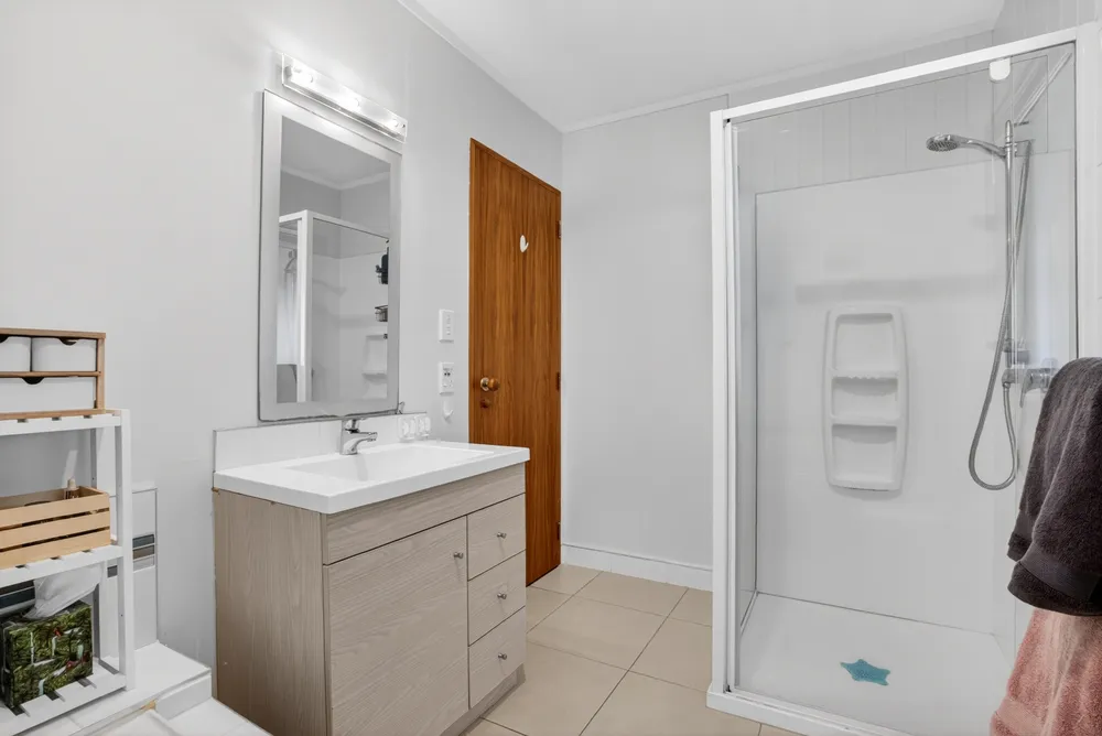 Photos of 2/164 Nile Road