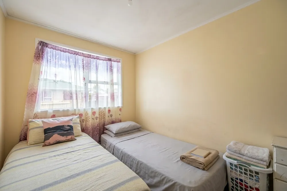Photos of 4 Lendic Avenue