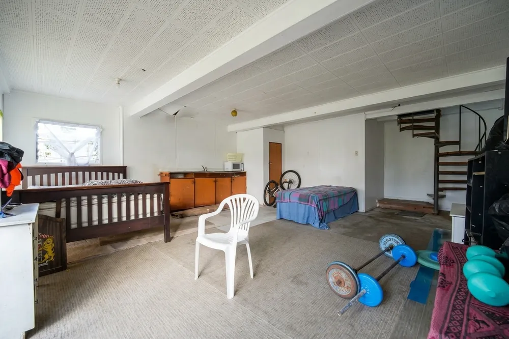 Photos of 4 Lendic Avenue