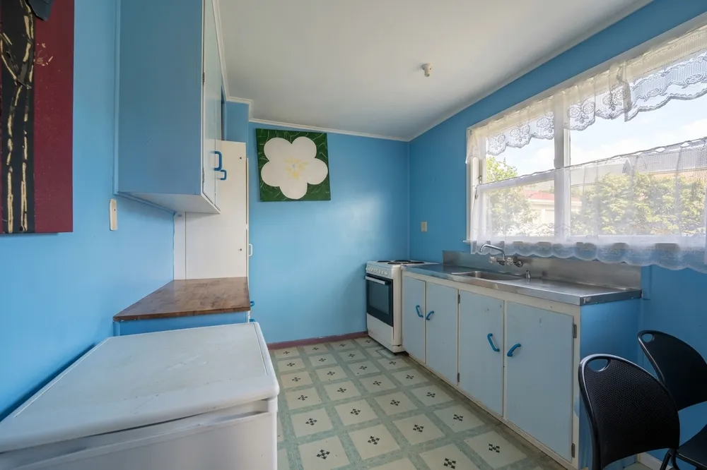 Photos of 4 Lendic Avenue
