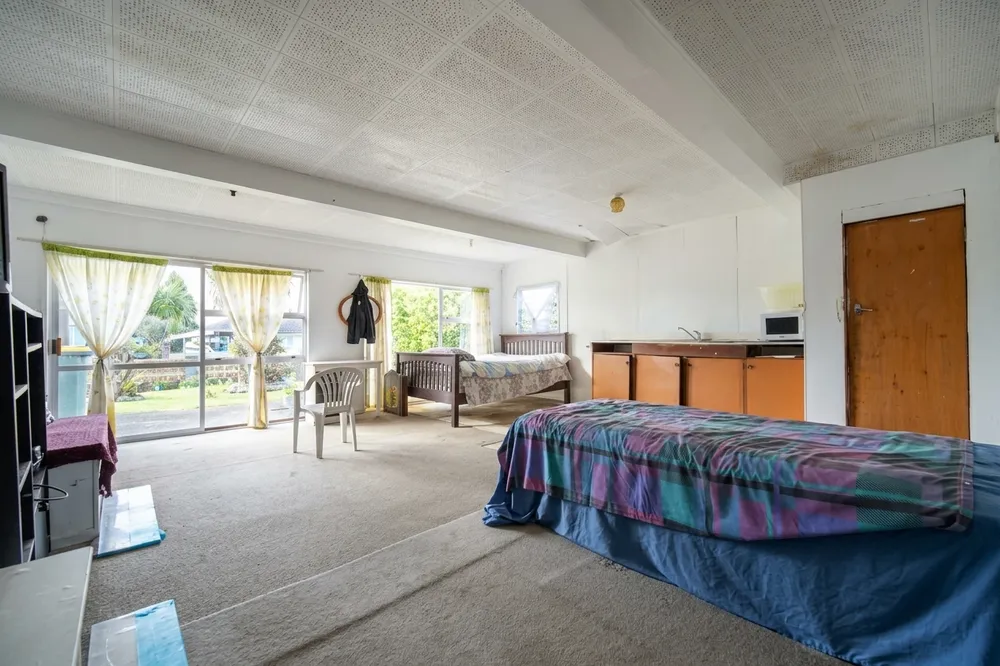 Photos of 4 Lendic Avenue