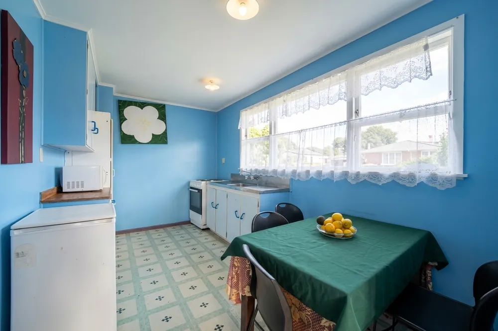 Photos of 4 Lendic Avenue
