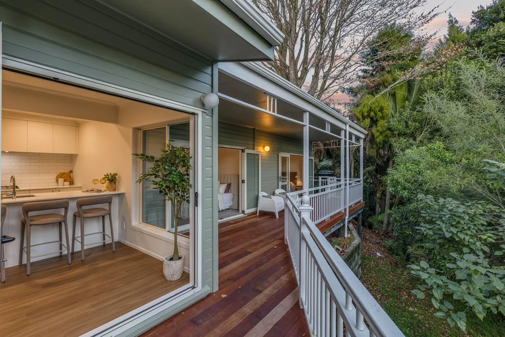 Photos of 17 Macfarlane Street