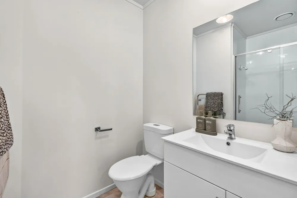 Photos of 17 Macfarlane Street