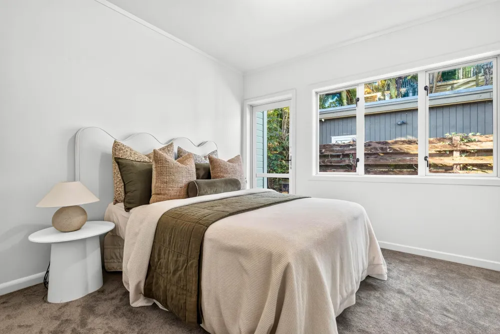 Photos of 17 Macfarlane Street