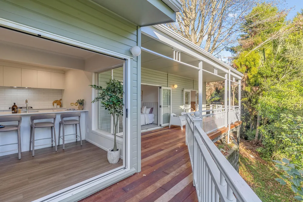 Photos of 17 Macfarlane Street