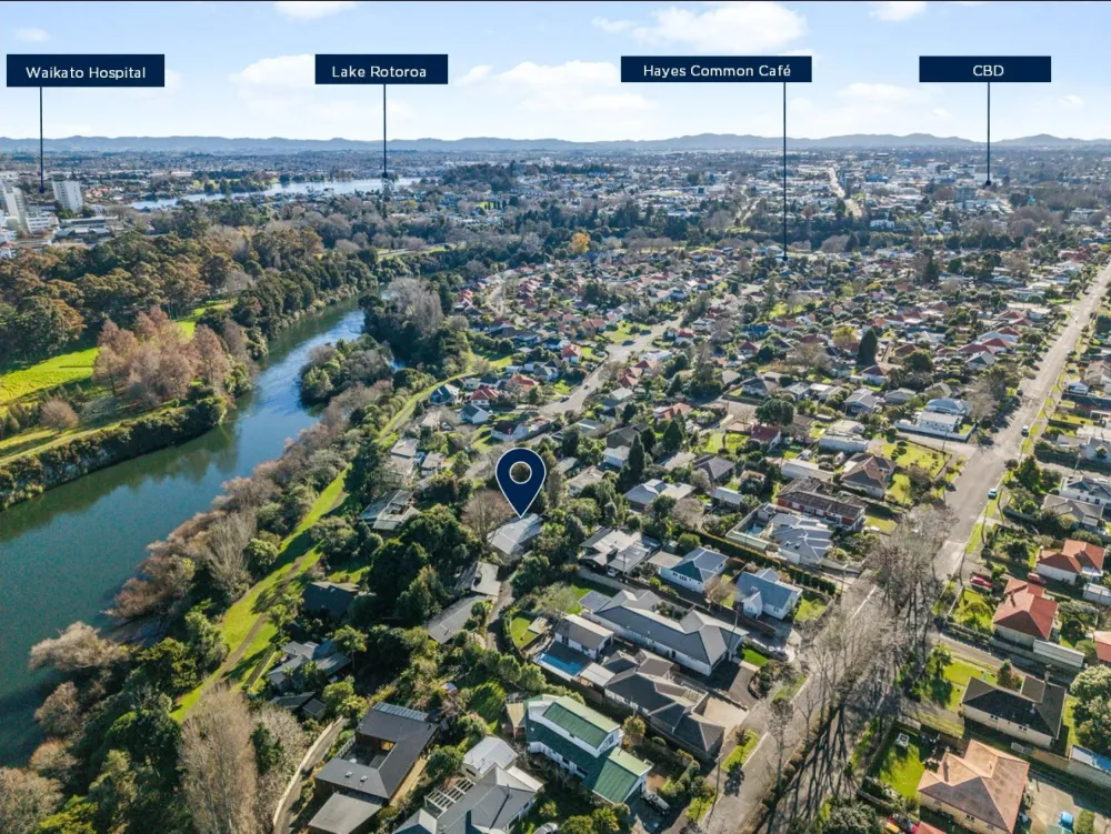 Photos of 17 Macfarlane Street