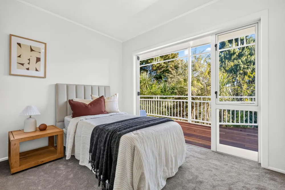 Photos of 17 Macfarlane Street