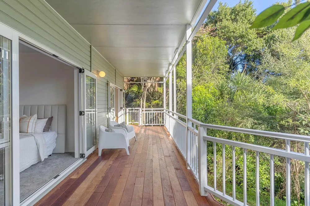 Photos of 17 Macfarlane Street
