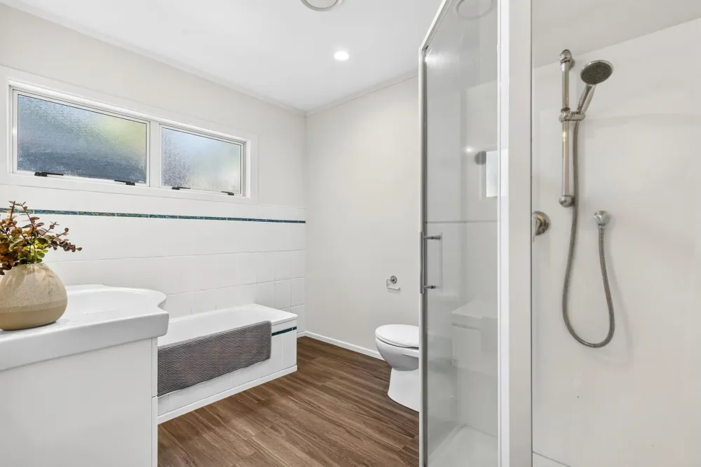 Photos of 17 Macfarlane Street