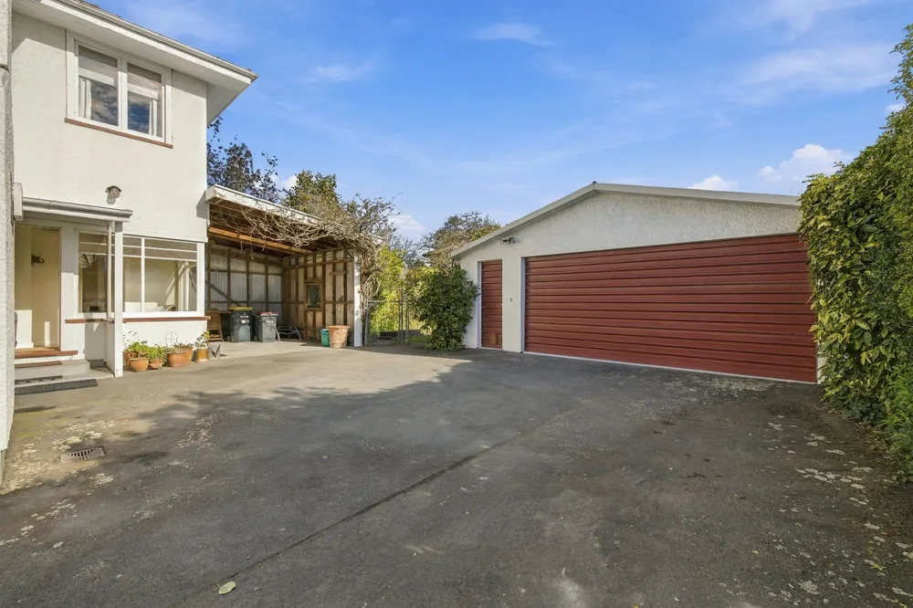 Photos of 17 Hamilton Avenue