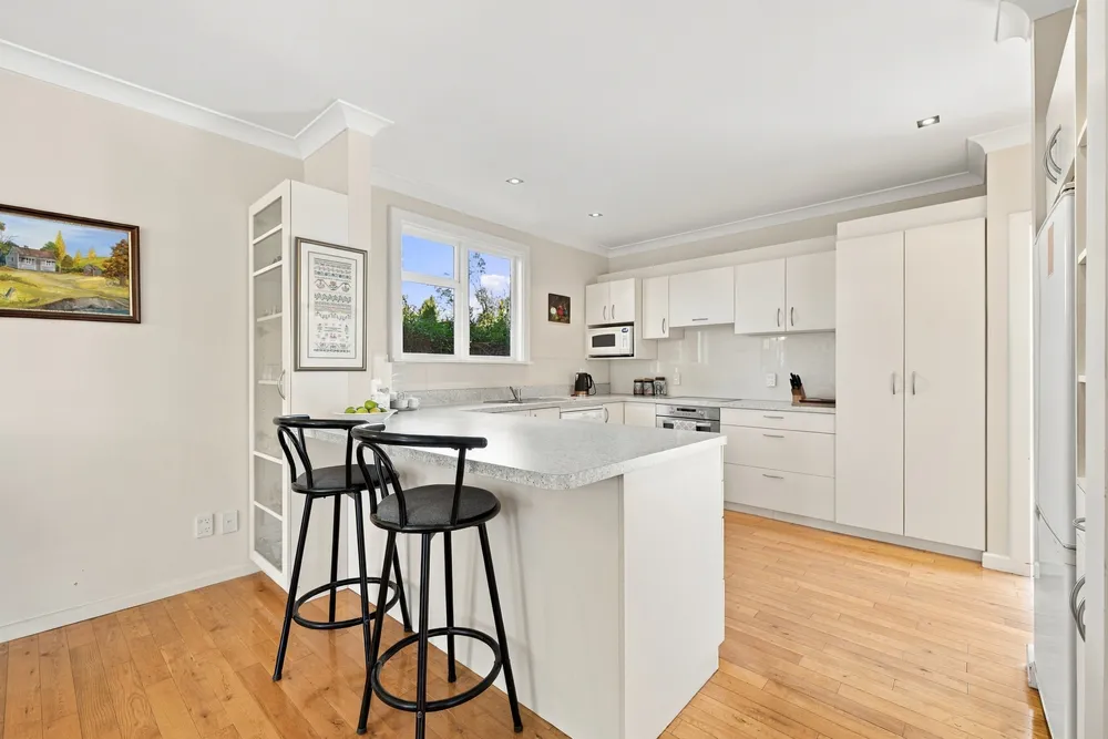 Photos of 17 Hamilton Avenue