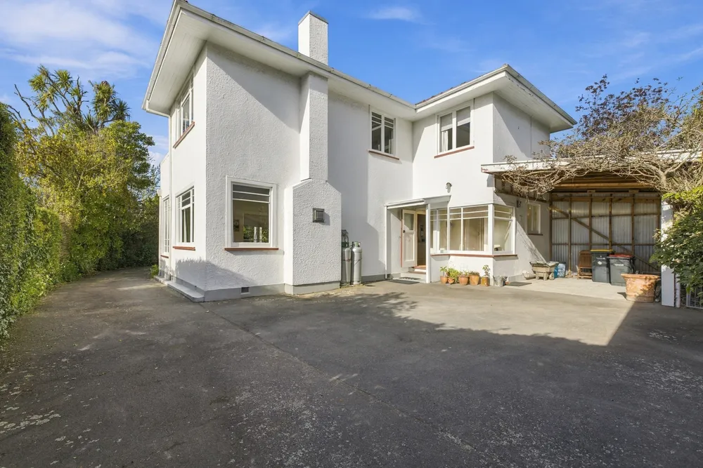 Photos of 17 Hamilton Avenue