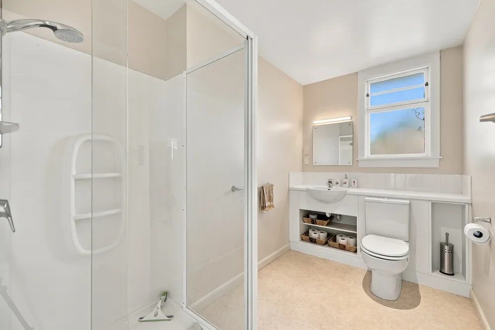 Photos of 17 Hamilton Avenue
