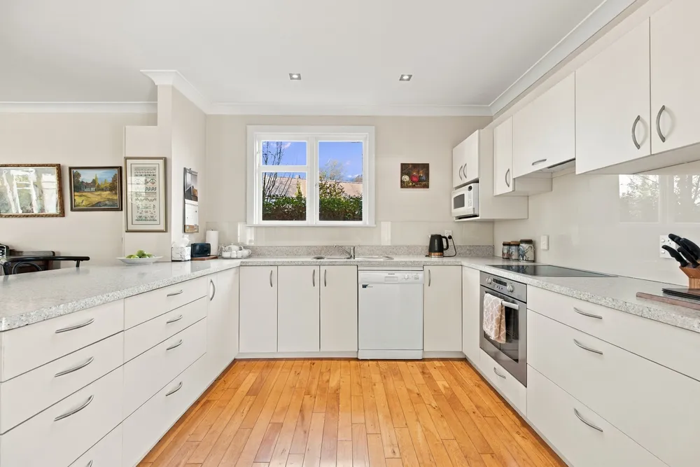 Photos of 17 Hamilton Avenue