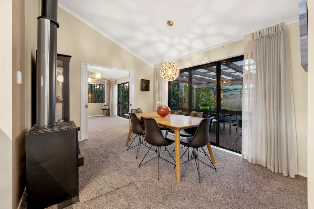 Photos of 141 Guys Road