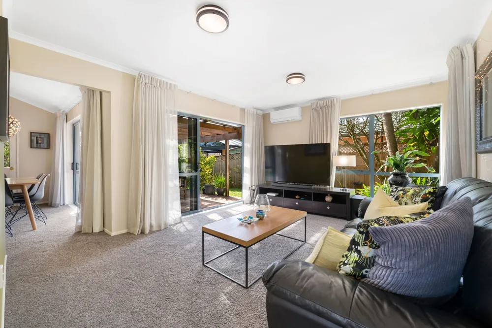 Photos of 141 Guys Road