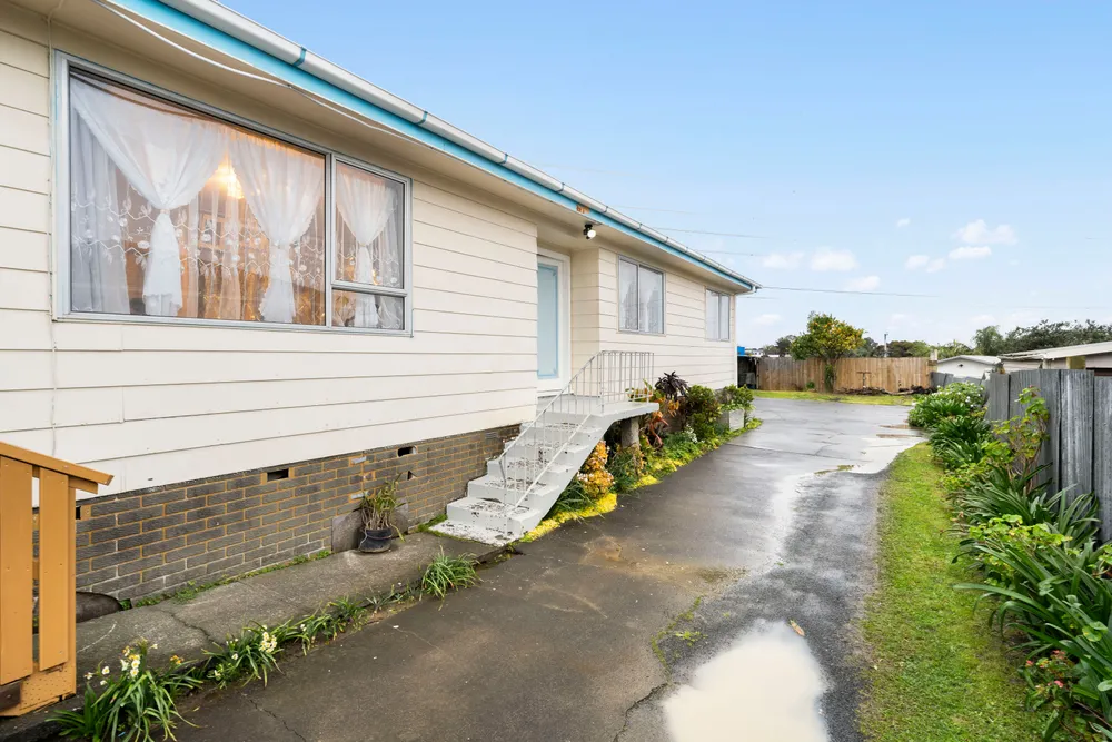 Photos of 38 Flinders Place