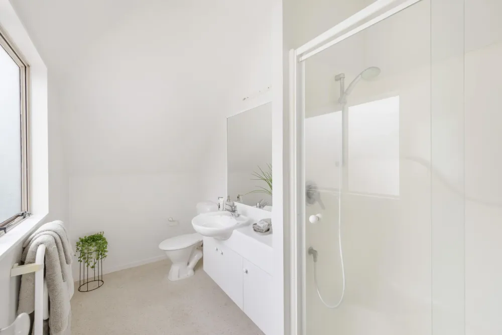 Photos of 2/142 Riddell Road