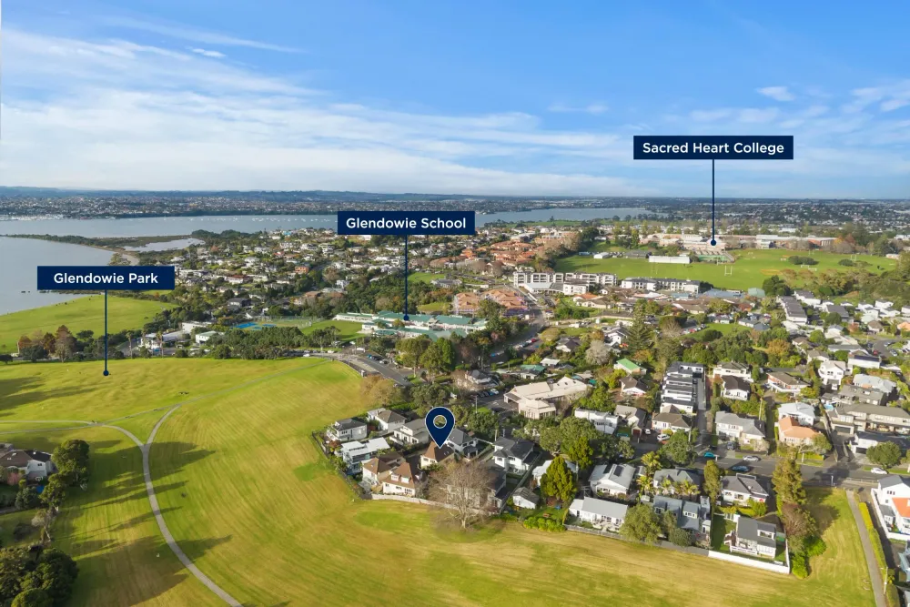 Photos of 2/142 Riddell Road