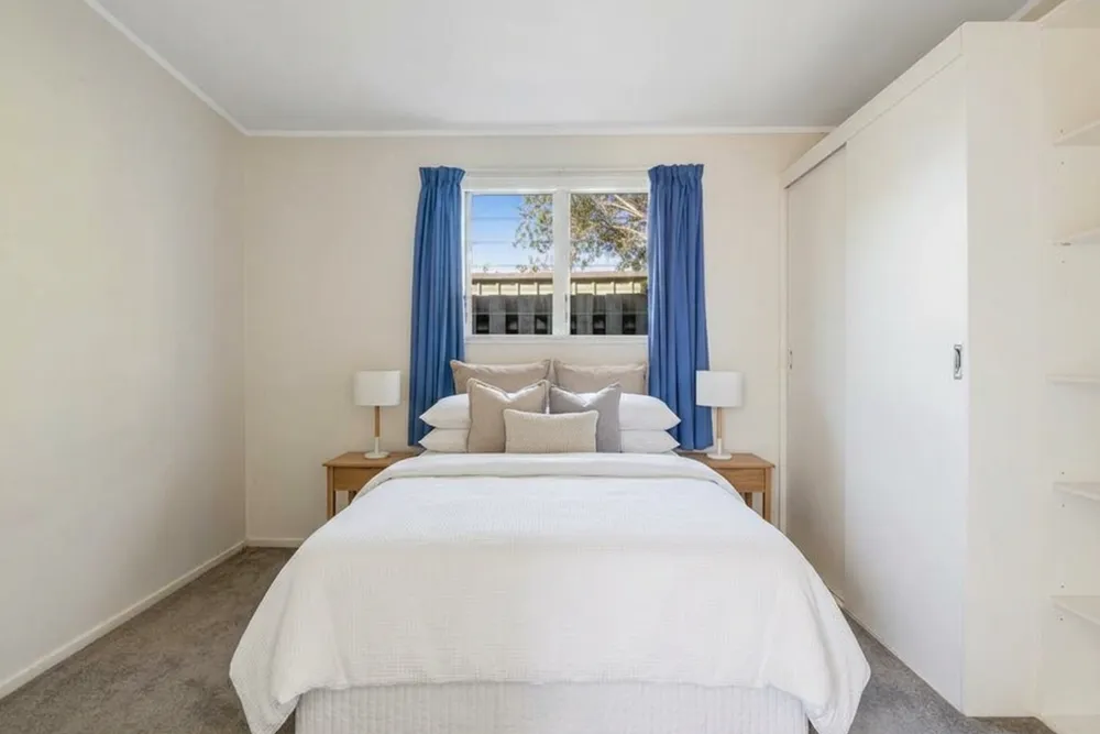 Photos of 57 Centreway Road
