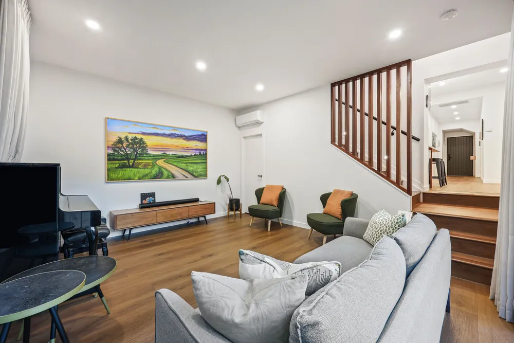 Photos of 28 Rautara Street