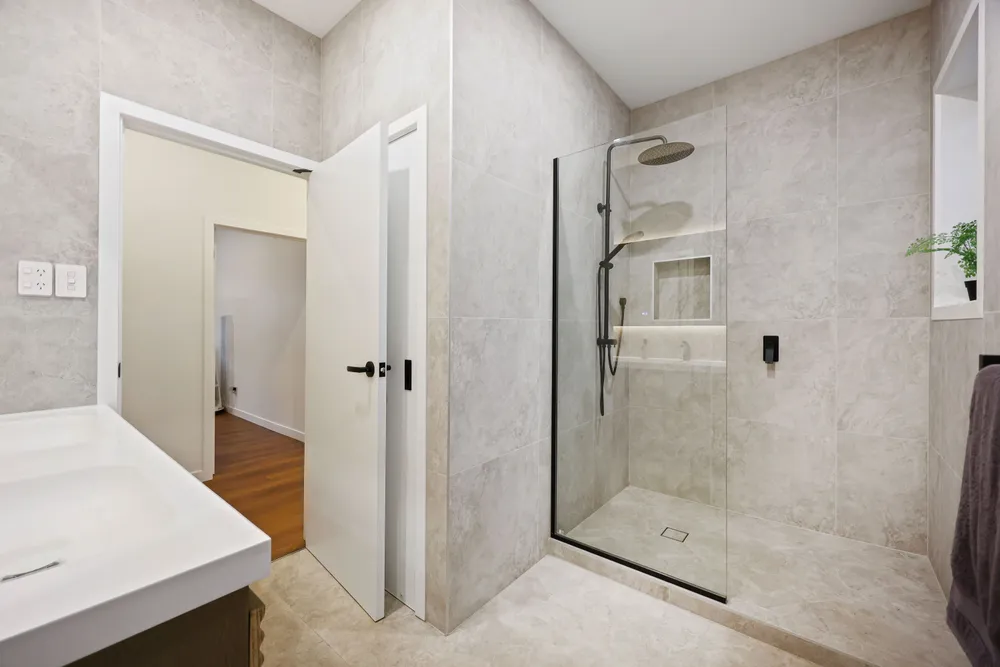 Photos of 28 Rautara Street