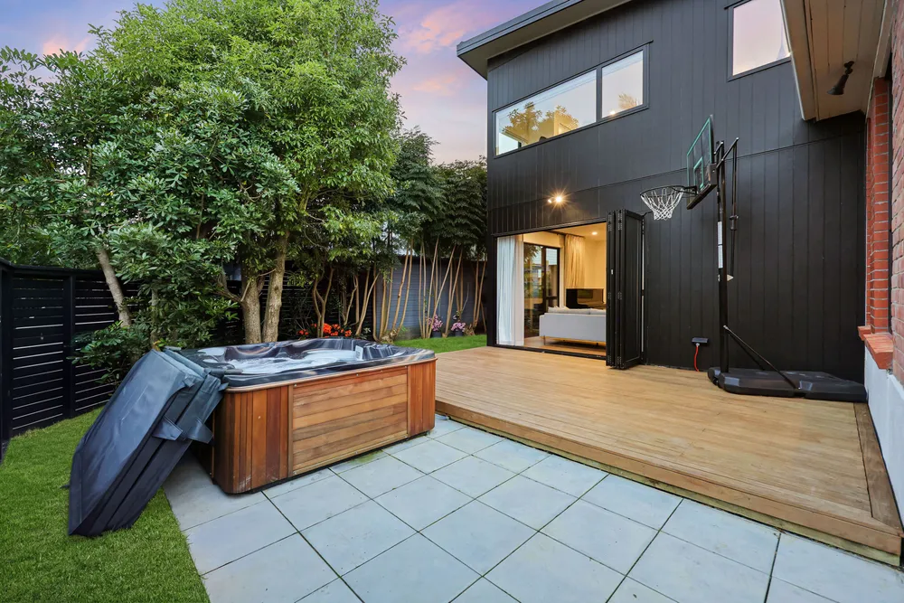 Photos of 28 Rautara Street