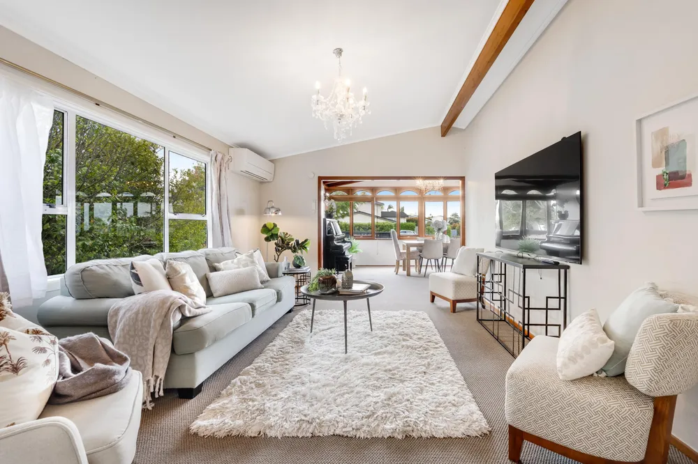 Photos of 33 Trelawn Place