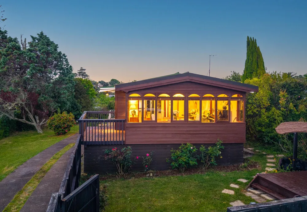 Photos of 33 Trelawn Place