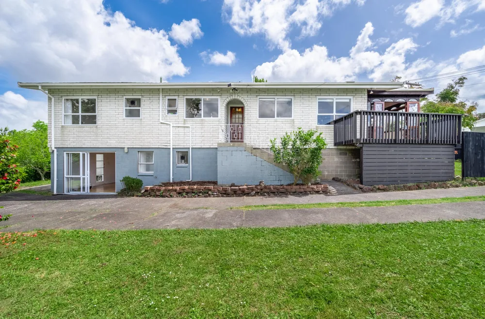 Photos of 33 Trelawn Place