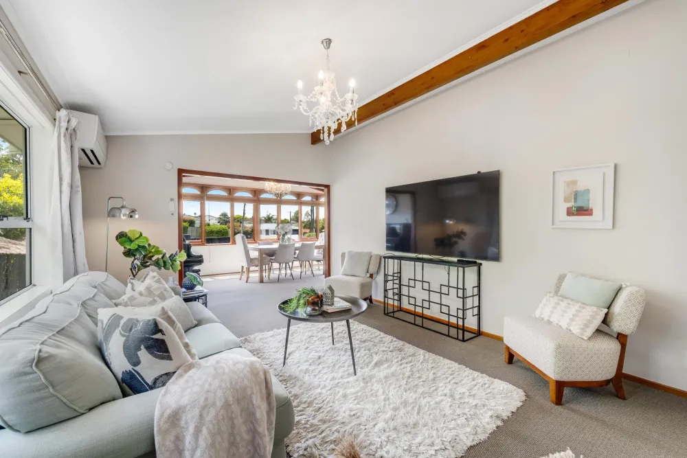 Photos of 33 Trelawn Place