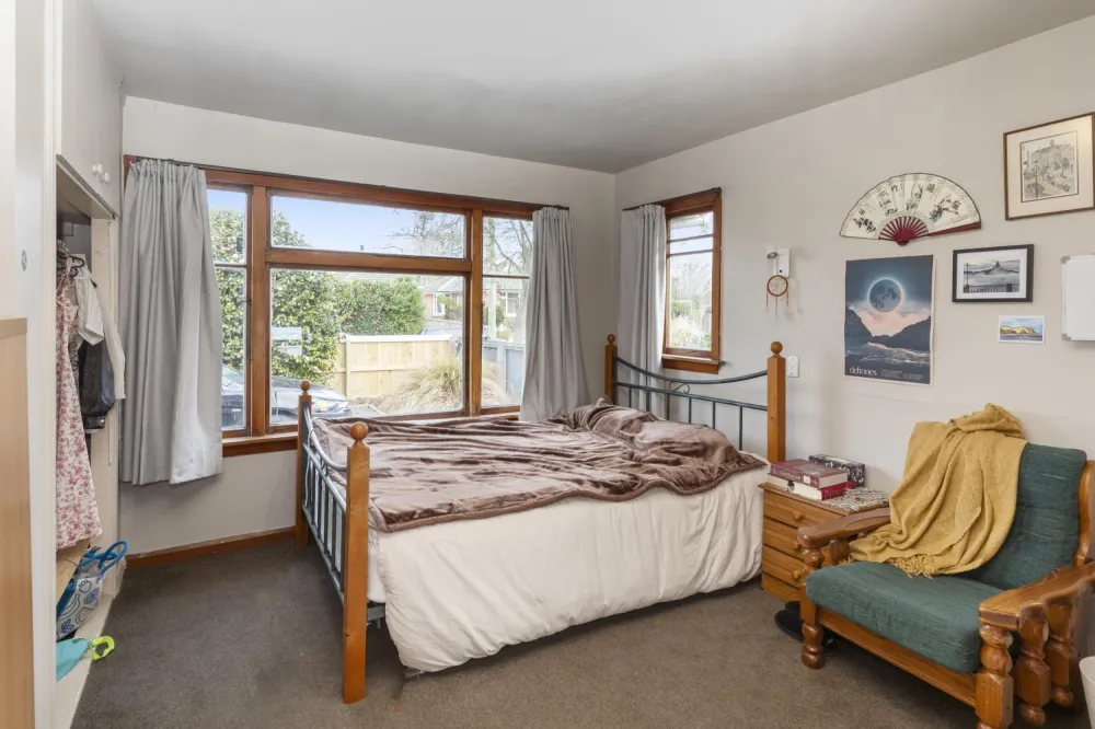 Photos of 53 Acacia Avenue
