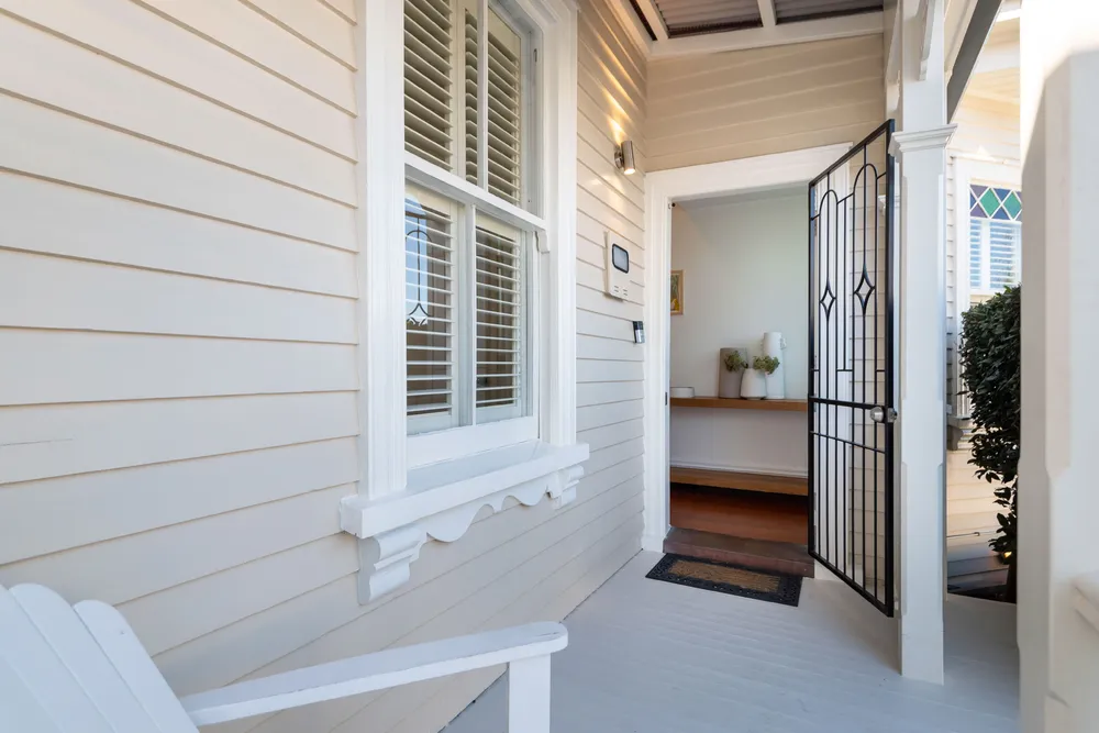 Photos of 46 Albany Road