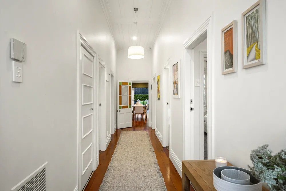Photos of 46 Albany Road
