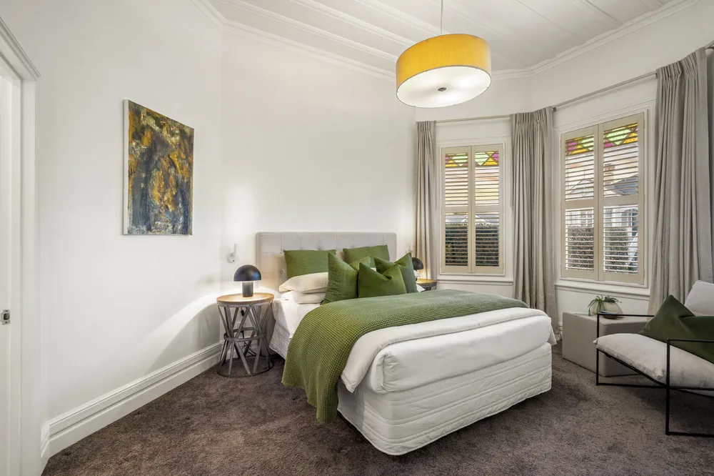 Photos of 46 Albany Road
