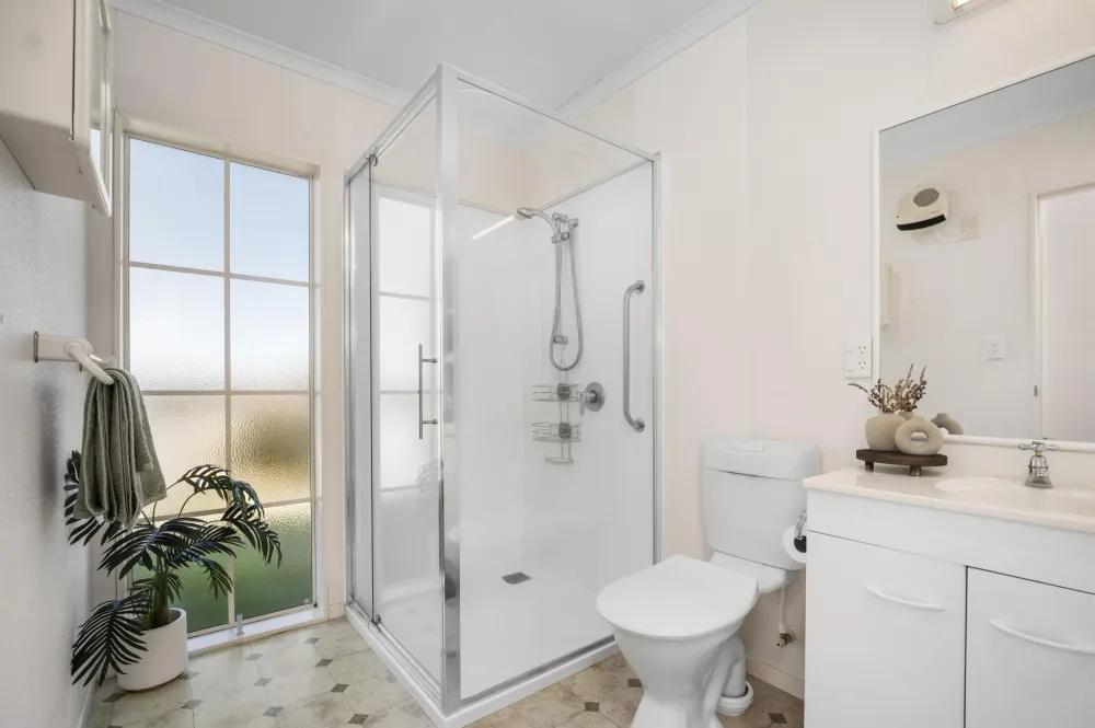 Photos of 36 Bell Common Close