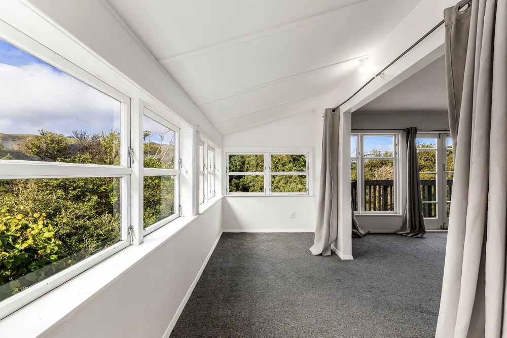 Photos of 20 Rawhiti Road