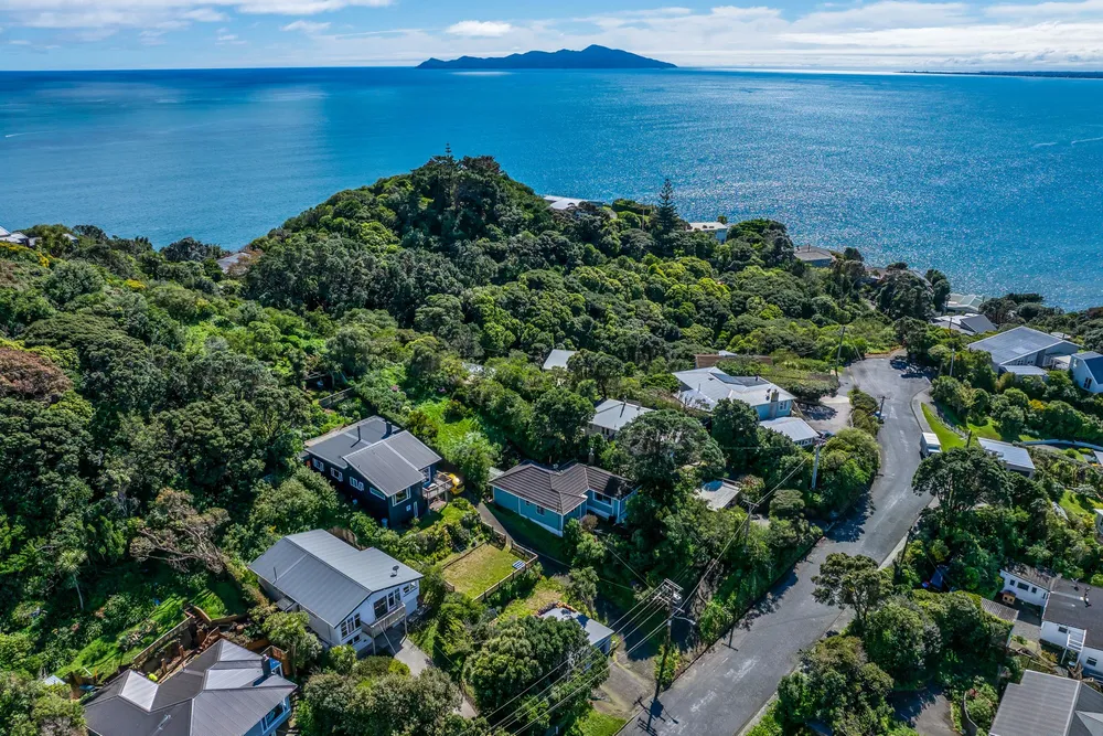Photos of 20 Rawhiti Road