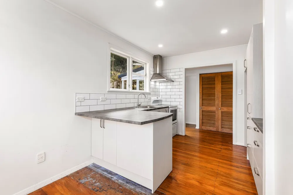 Photos of 20 Rawhiti Road