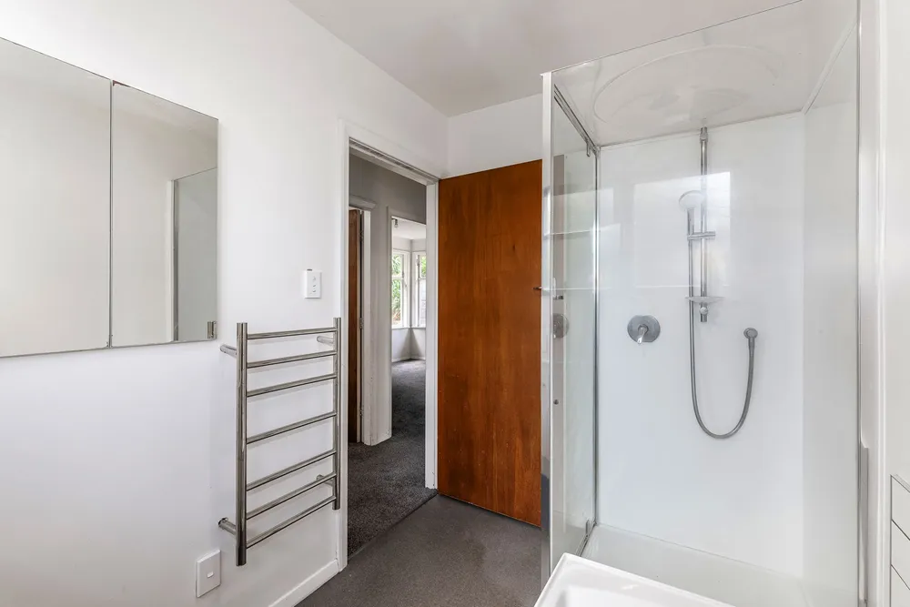 Photos of 20 Rawhiti Road