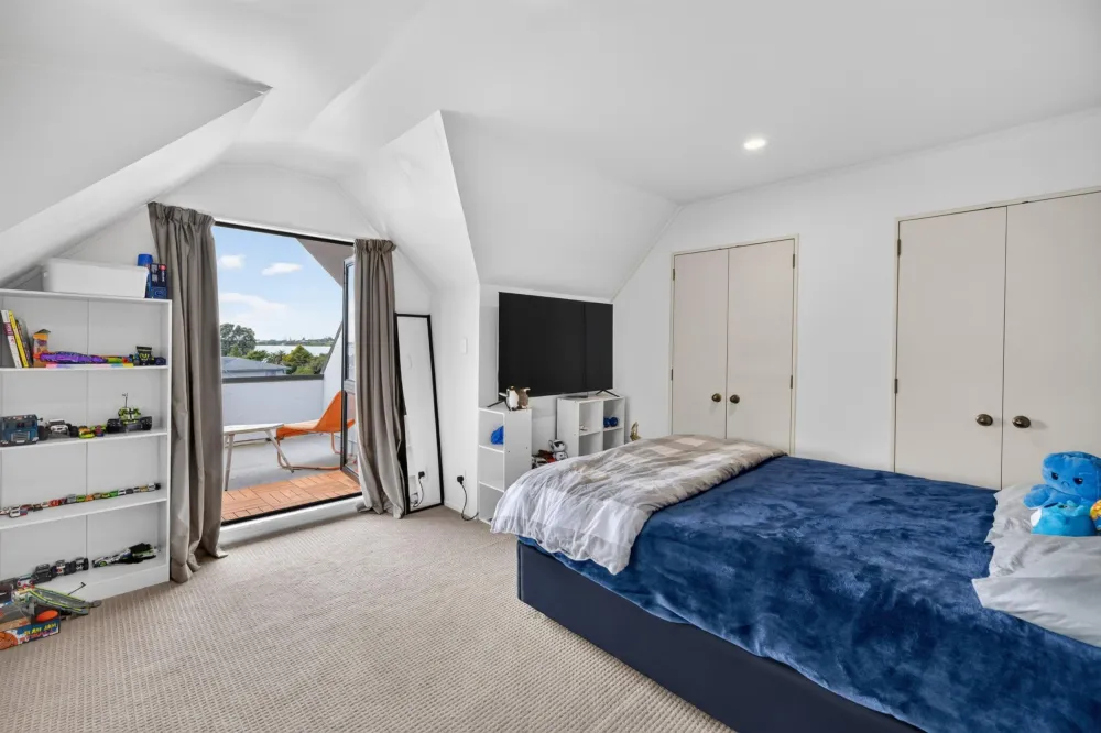 Photos of 3/31 Fraser Street