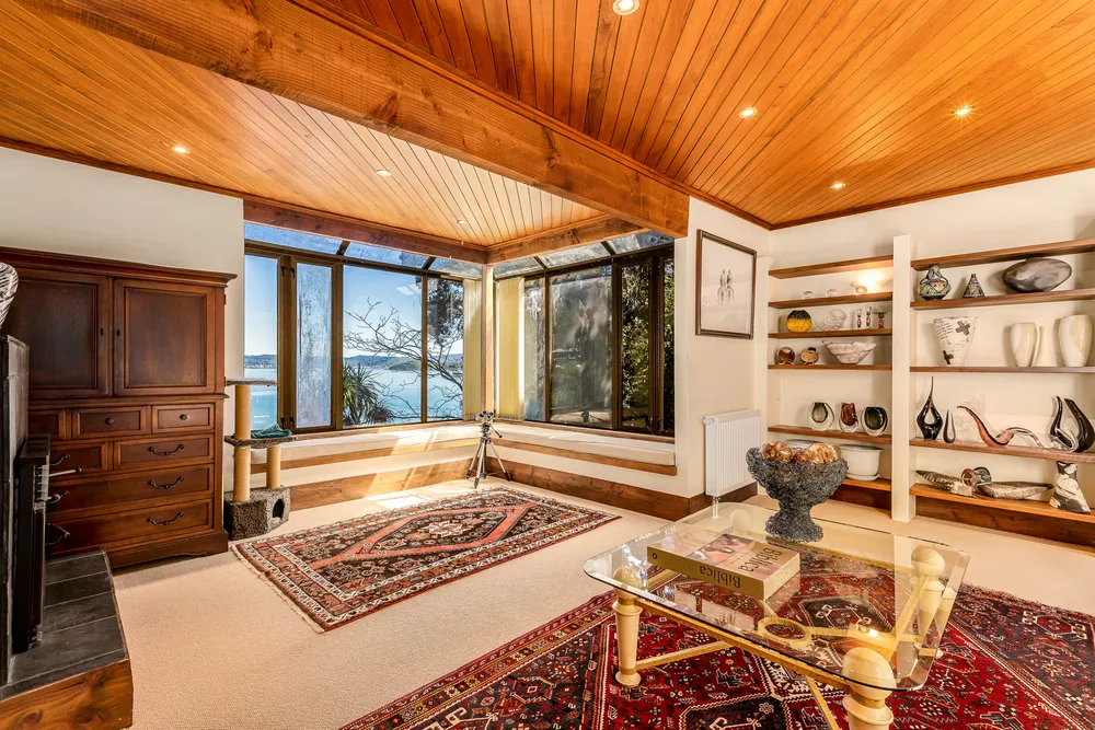 Photos of 11A Taumaru Ave