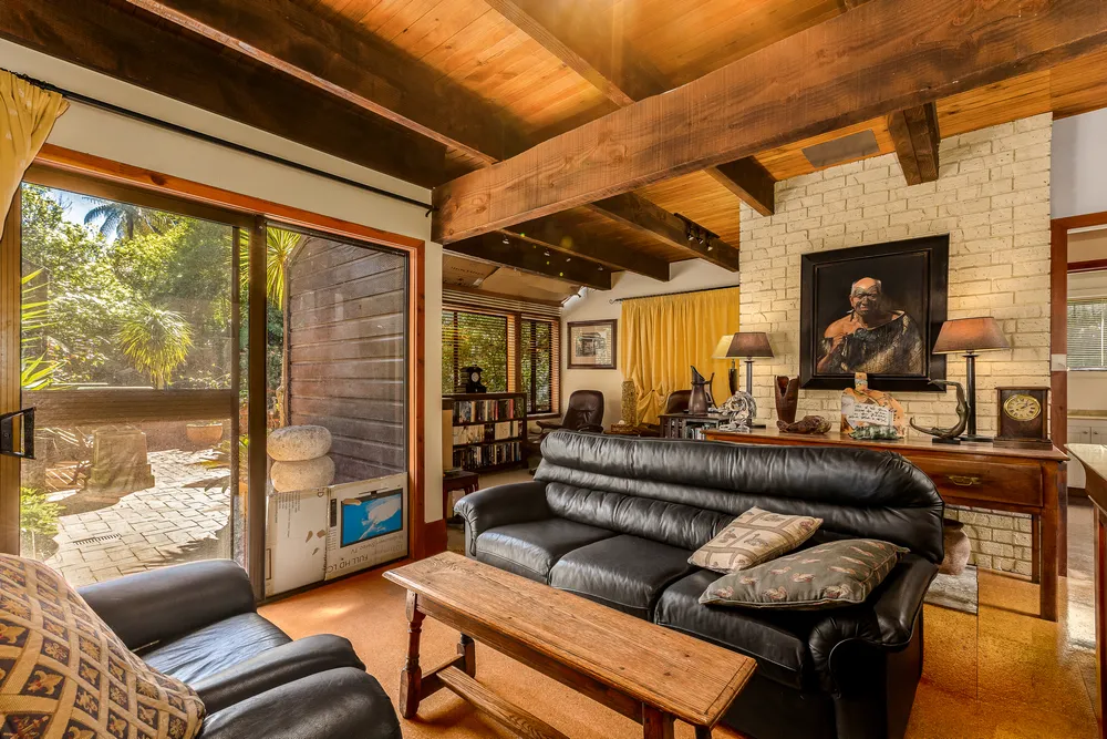 Photos of 11A Taumaru Ave