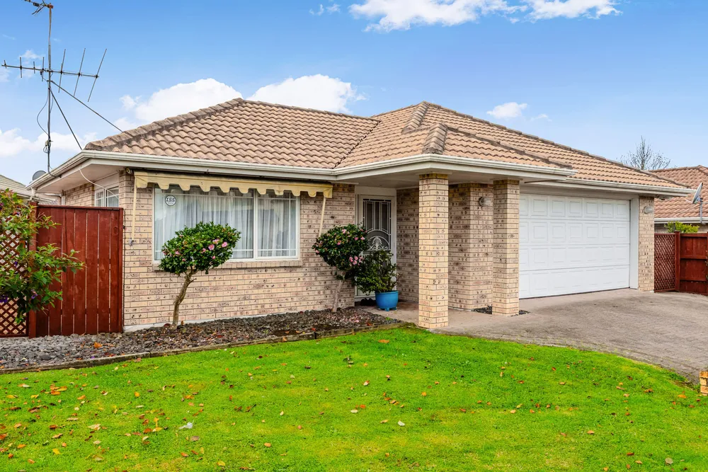 Photos of 1a Corta Bella Place