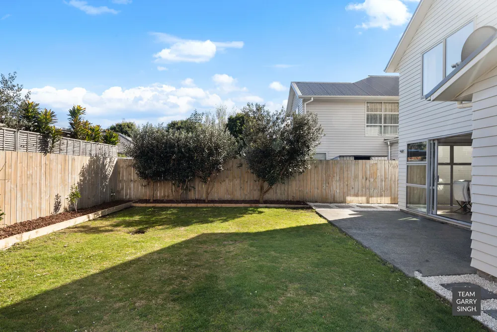 Photos of 10 Puweto Avenue